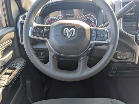 Used 2026 RAM 2500 Big Horn AWD/4WD image 17