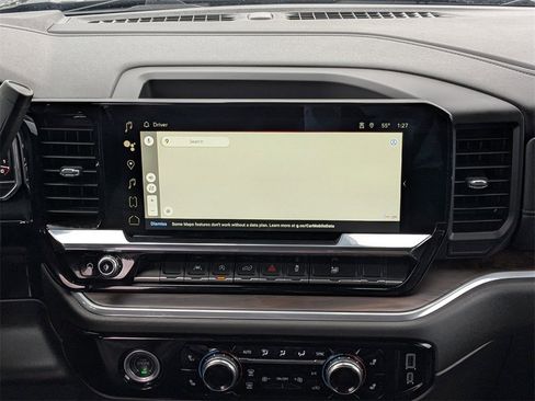 Used 2024 GMC Sierra 1500 SLT image 18