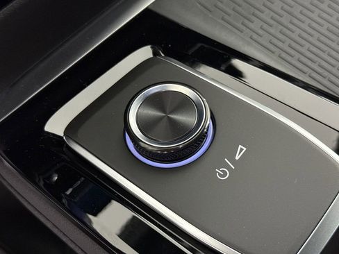 New 2026 Buick Enclave Preferred w/ Power Package image 33