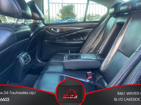 Used 2018 INFINITI Q50 Luxe w/ Essential Package (3.0T Luxe) image 16