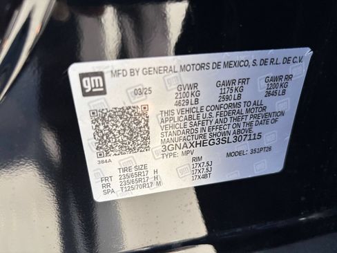 Used 2025 Chevrolet Equinox LT FWD image 30