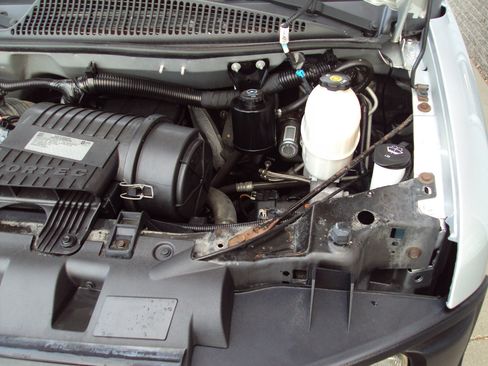 Used 2016 Chevrolet Express 2500 LS image 28