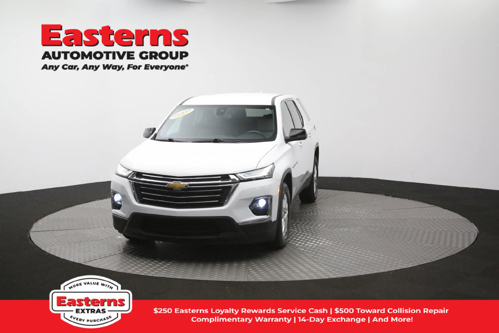 Used 2023 Chevrolet Traverse LS FWD image 52