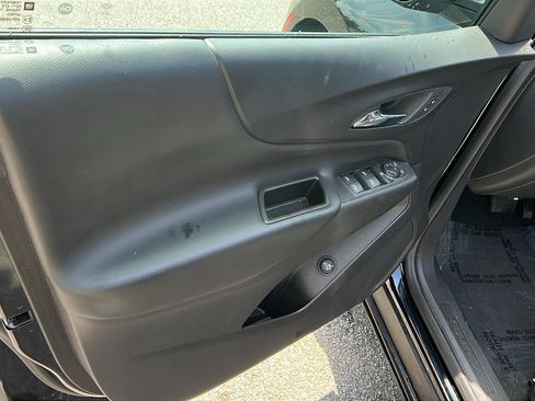 Used 2024 Chevrolet Equinox LT image 14