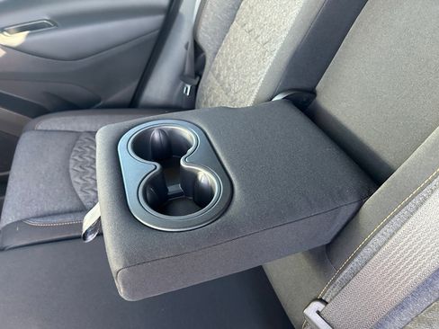 Used 2022 Chevrolet Equinox LT FWD image 32