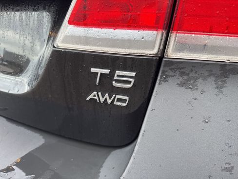 Used 2016 Volvo XC70 T5 Premier image 10