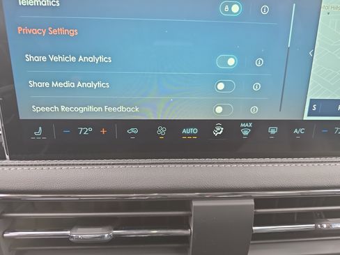 New 2026 Lincoln Corsair Premiere image 20