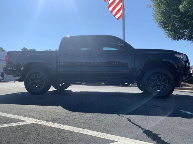 Used 2023 Toyota Tacoma SR5 w/ Technology Package AWD/4WD image 9
