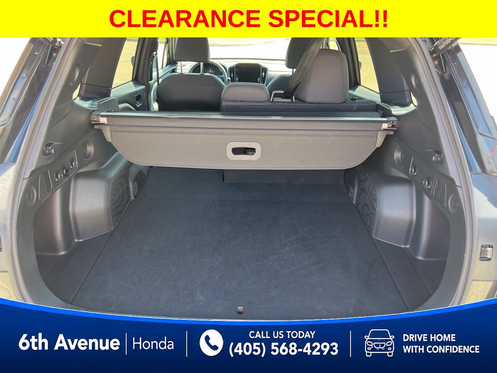 Used 2025 Subaru Forester Premium AWD/4WD image 13