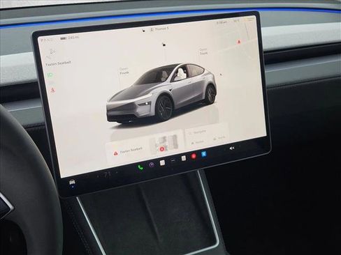 Used 2026 Tesla Model Y Long Range image 15