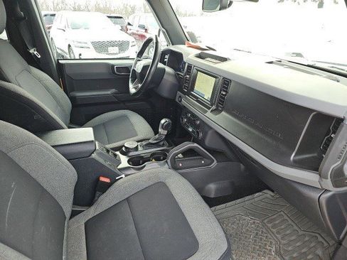 Used 2022 Ford Bronco Big Bend image 11