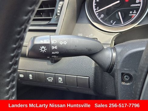 Used 2024 Toyota Camry SE FWD image 26