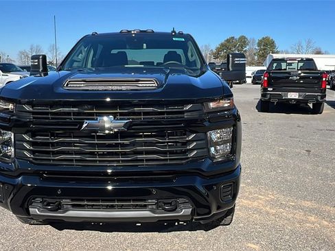 New 2026 Chevrolet Silverado 2500 Custom w/ Custom Value Package image 2