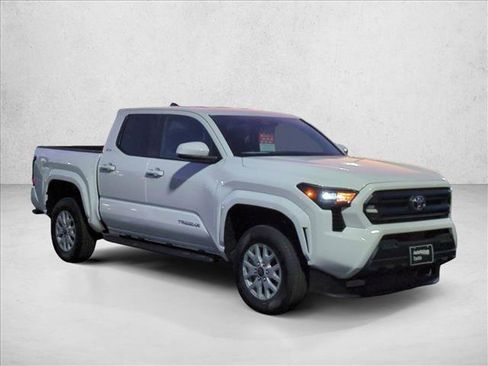 New 2025 Toyota Tacoma SR5 image 7