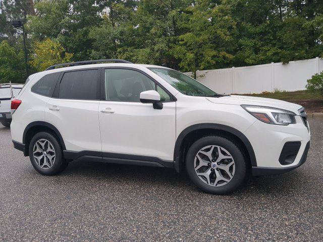 Used 2020 Subaru Forester Premium AWD/4WD image 2