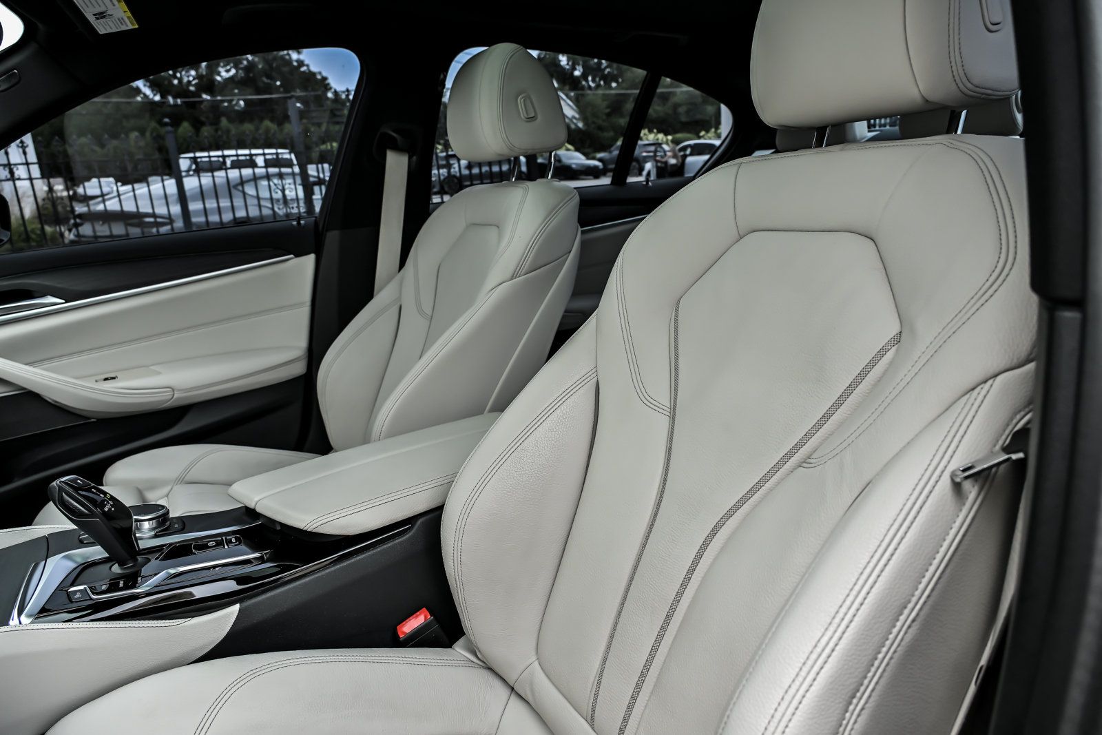 Used 2023 BMW 530i xDrive w/ M Sport Package AWD/4WD image 21