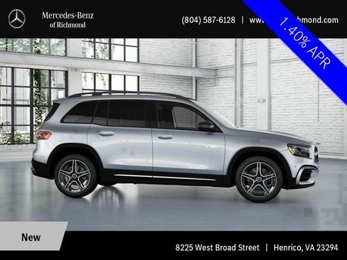 Used 2025 Mercedes-Benz GLB 250 4MATIC image 15