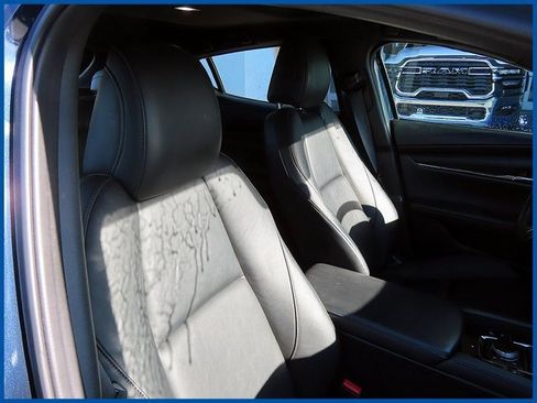 Used 2023 MAZDA MAZDA3 s image 9