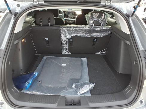 New 2026 Chevrolet Trax LS w/ Driver Confidence Package image 15