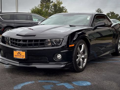 Used 2012 Chevrolet Camaro SS RWD image 15