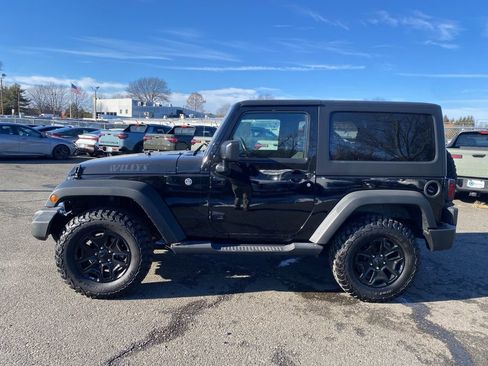 Used 2017 Jeep Wrangler Sport image 7