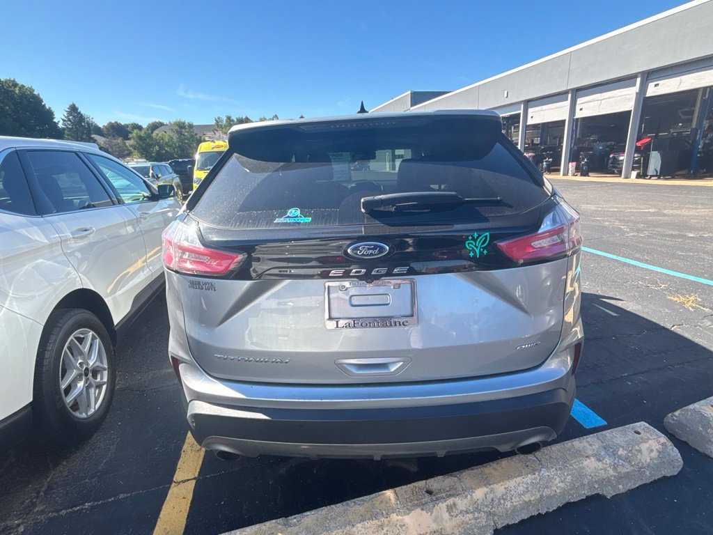 Used 2022 Ford Edge Titanium w/ Equipment Group 301A AWD/4WD image 6