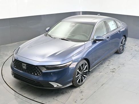 New 2026 Honda Accord Touring image 15