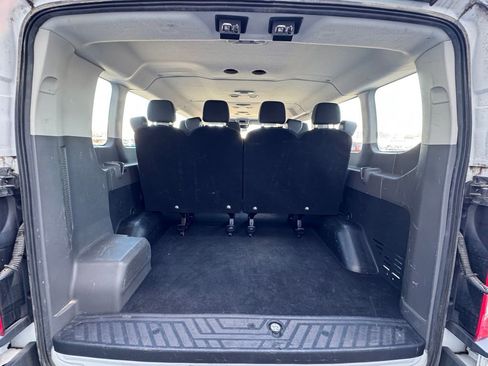 Used 2022 Ford Transit 350 XLT image 25