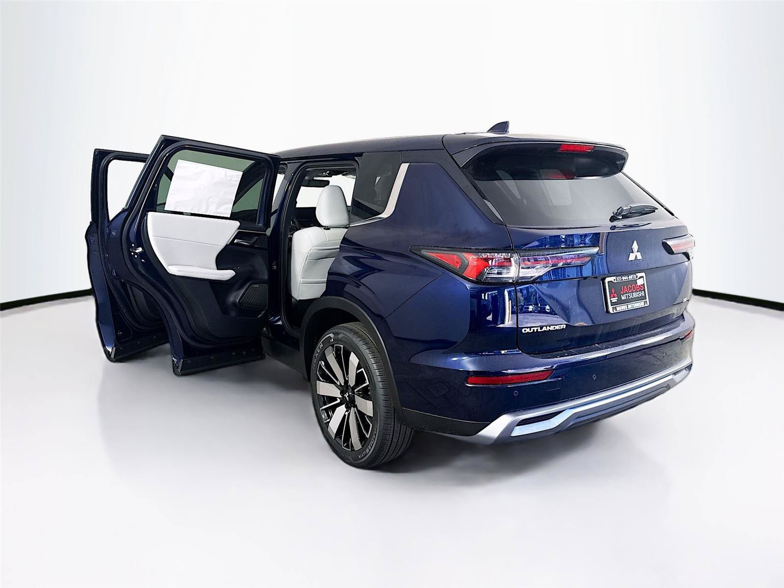 New 2026 Mitsubishi Outlander SE FWD image 34