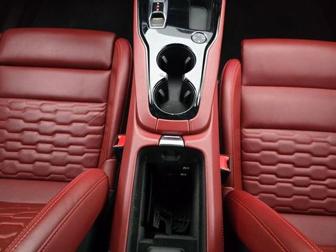 Used 2024 Audi RS e-tron GT w/ Carbon Performance Package image 34