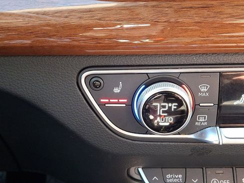 Used 2023 Audi Q5 2.0T Premium Plus image 26