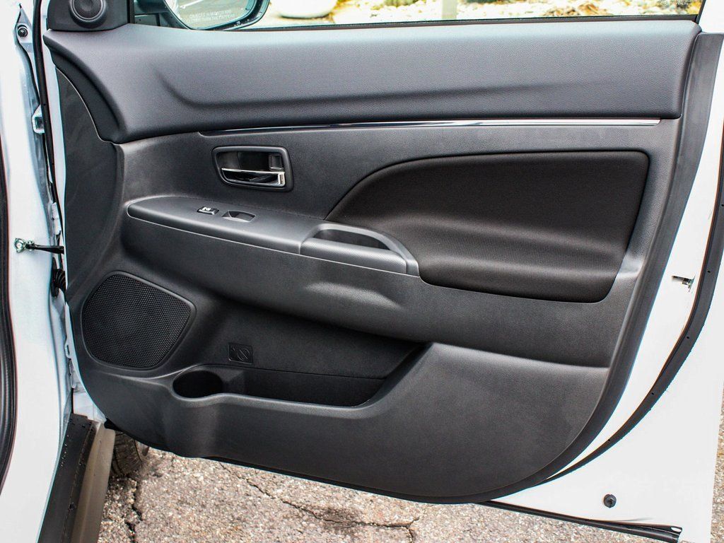 New 2025 Mitsubishi Outlander Sport AWD image 13