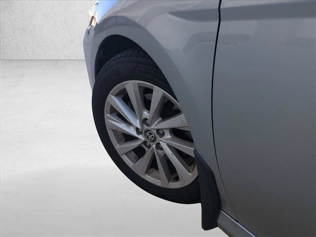 Used 2021 Toyota Camry LE FWD image 9