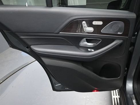 Used 2020 Mercedes-Benz GLE 350 4MATIC image 23