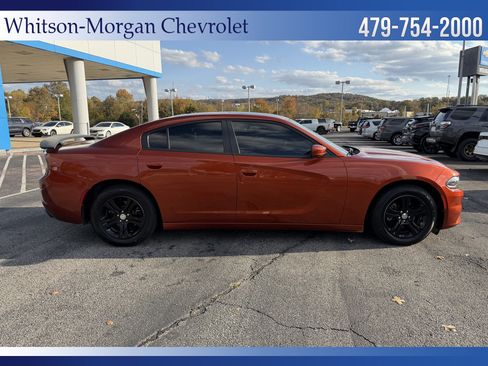 Used 2021 Dodge Charger SXT w/ Leather Interior Group image 5