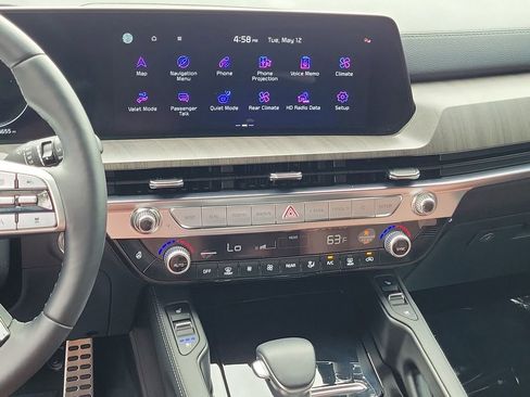 Used 2025 Kia Telluride SX w/ SX Captain's Chair Package AWD/4WD image 26