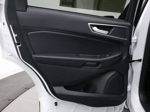 Used 2024 Ford Edge SEL AWD/4WD image 28