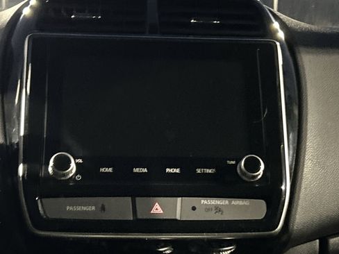 Used 2024 Mitsubishi Outlander Sport SE image 15