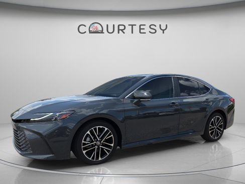 Certified 2026 Toyota Camry XLE FWD image 1