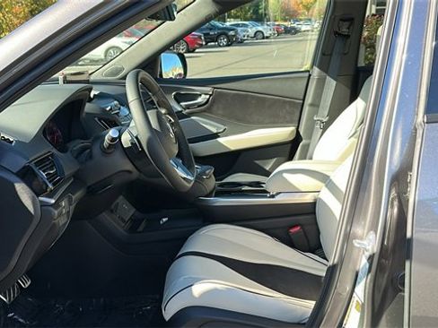 Used 2025 Acura RDX A-Spec image 10