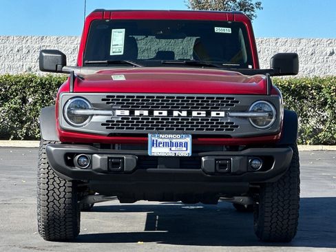 New 2025 Ford Bronco Badlands w/ Sasquatch Package image 9