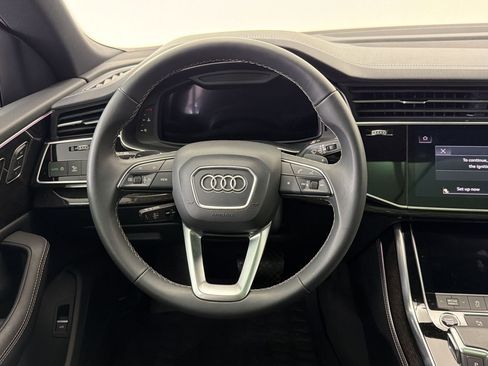 Used 2025 Audi Q8 Premium Plus AWD/4WD image 19