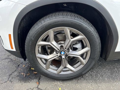 Certified 2022 BMW X3 sDrive30i w/ Premium Package 2 (ZPA) image 10