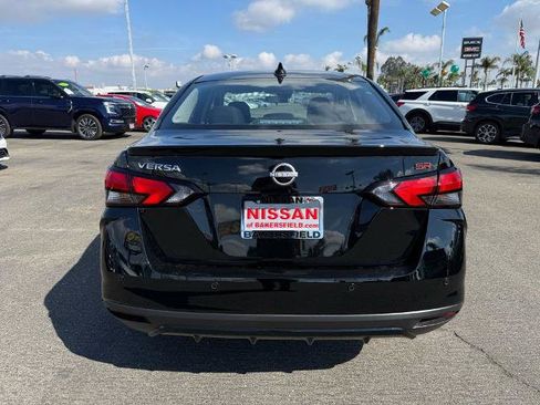 New 2025 Nissan Versa SR w/ Trunk Package image 5