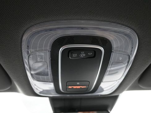 Certified 2021 Hyundai Elantra SEL FWD image 17