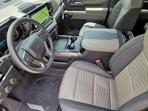 New 2026 Chevrolet Silverado 2500 ZR2 AWD/4WD image 15