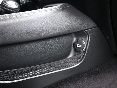 Used 2018 Dodge Challenger SXT w/ Super Sport Group (SS/T) image 38