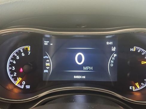 Used 2020 Jeep Grand Cherokee Limited AWD/4WD image 11