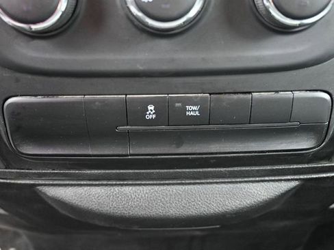 Used 2023 RAM 1500 Classic SLT image 26