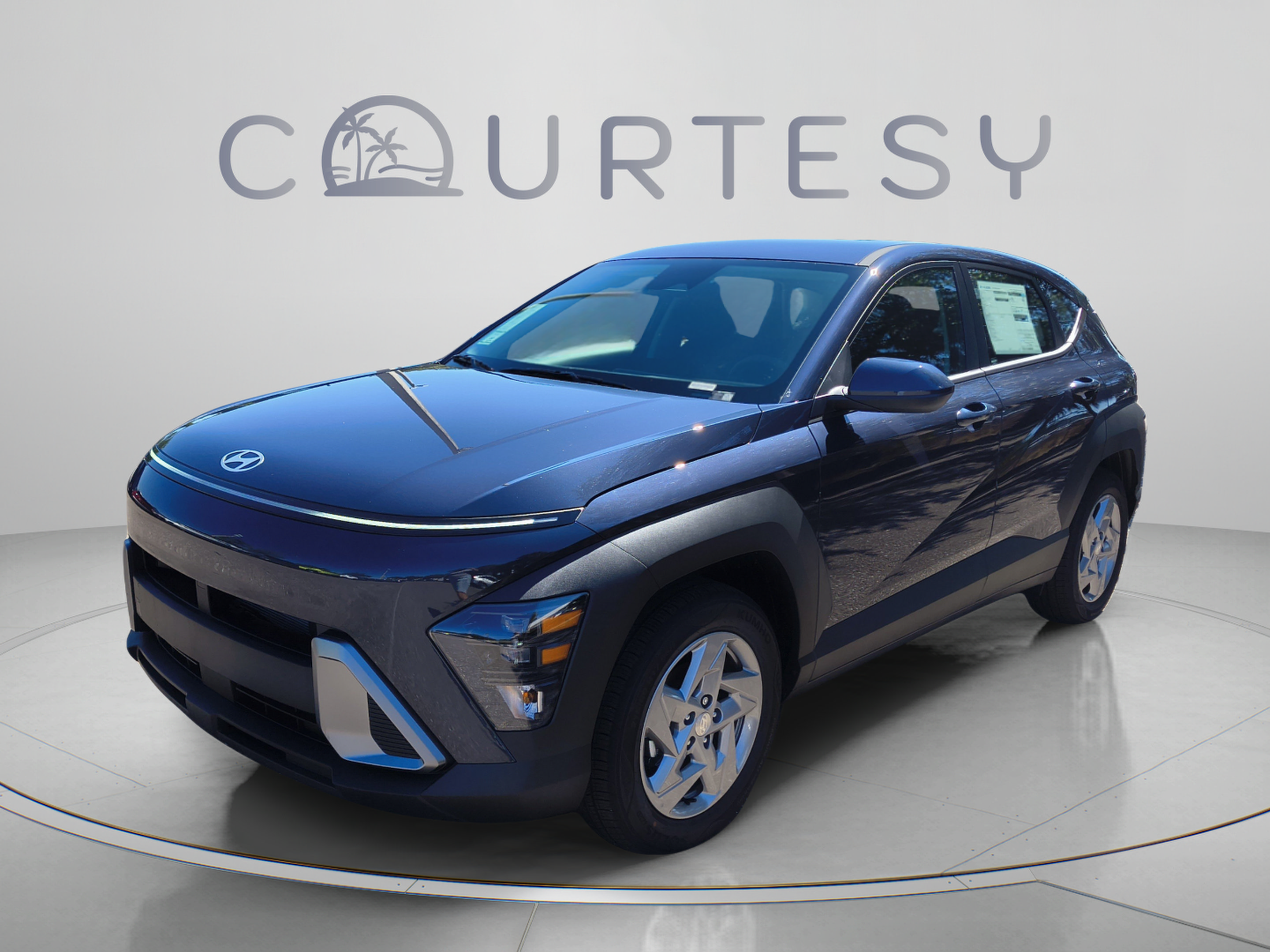 New 2027 Hyundai Kona SE FWD 360° Tour
